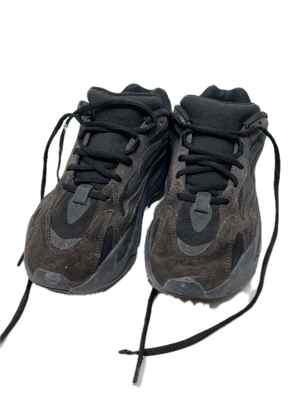 adidas Yeezy Boost 700 V2 Vanta Mens 10.5